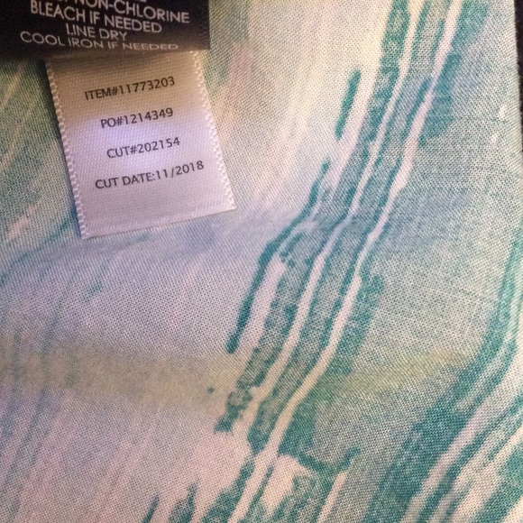 Torrid 3/4 sleeve long blouse turquoise/white - Picture 9 of 9